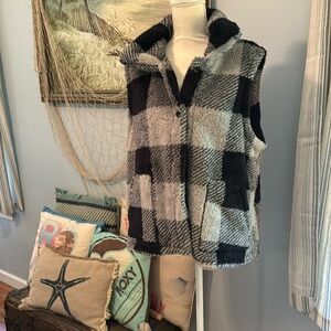 NIB Women’s SHEIN XL Vest